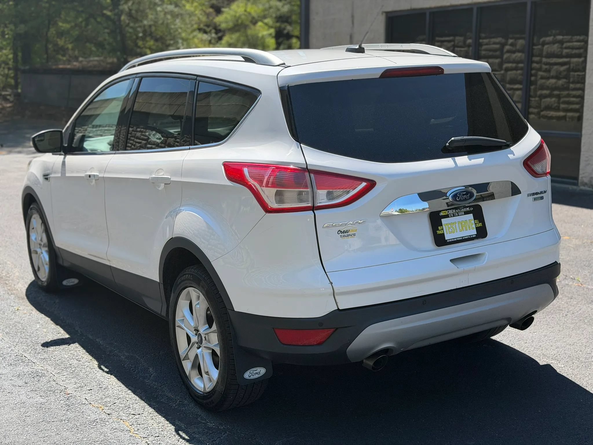 Used 2016 Ford Escape Titanium AWD/4WD image 9