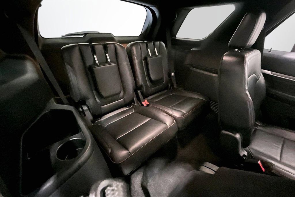 Used 2019 Ford Explorer Sport image 26
