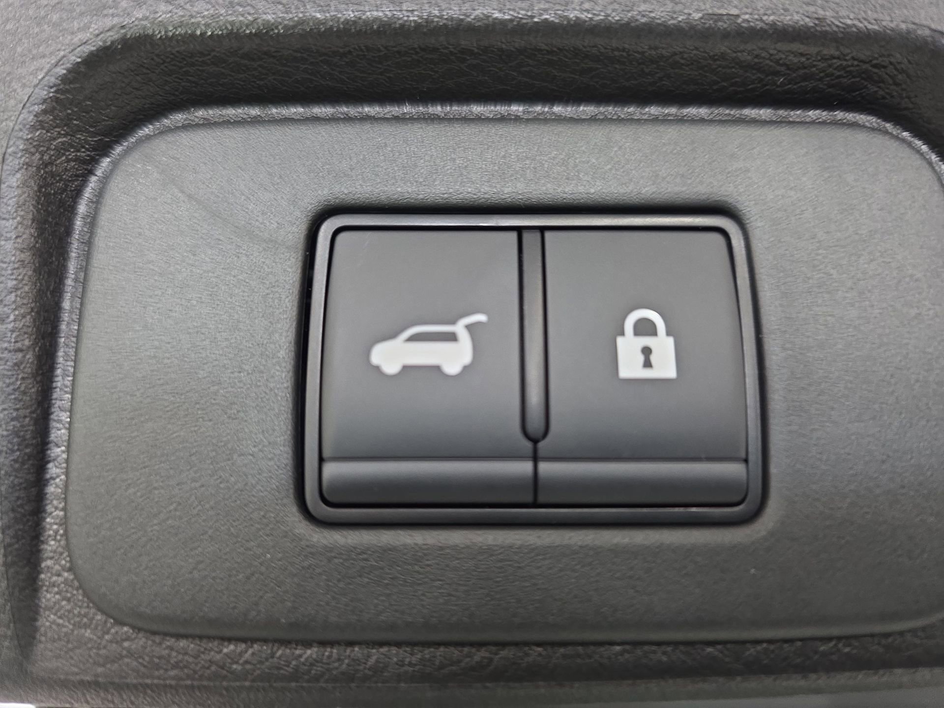 New 2026 Nissan Rogue SV w/ Cold Weather Package FWD image 13
