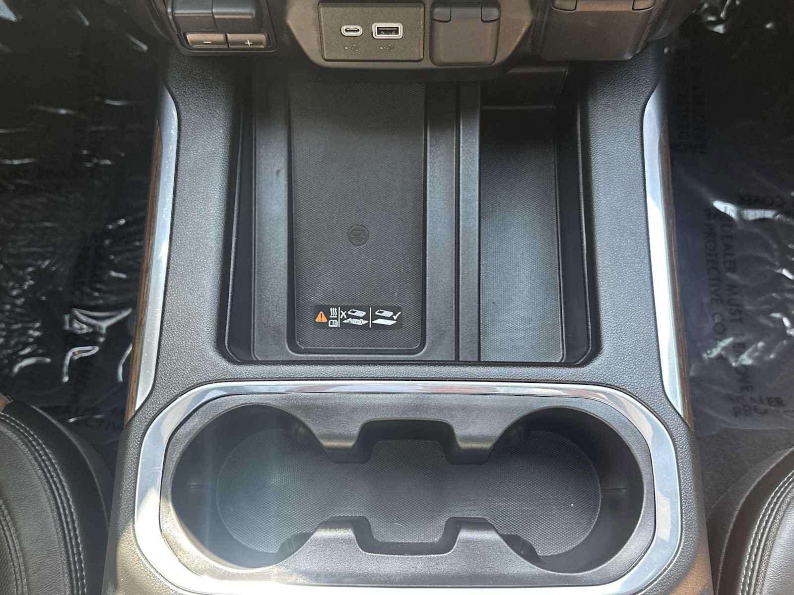 Certified 2022 Chevrolet Silverado 2500 High Country w/ Technology Package AWD/4WD image 30