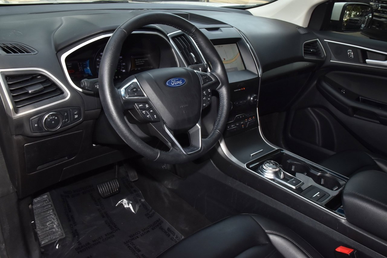 Used 2020 Ford Edge SEL w/ Convenience Package FWD image 32