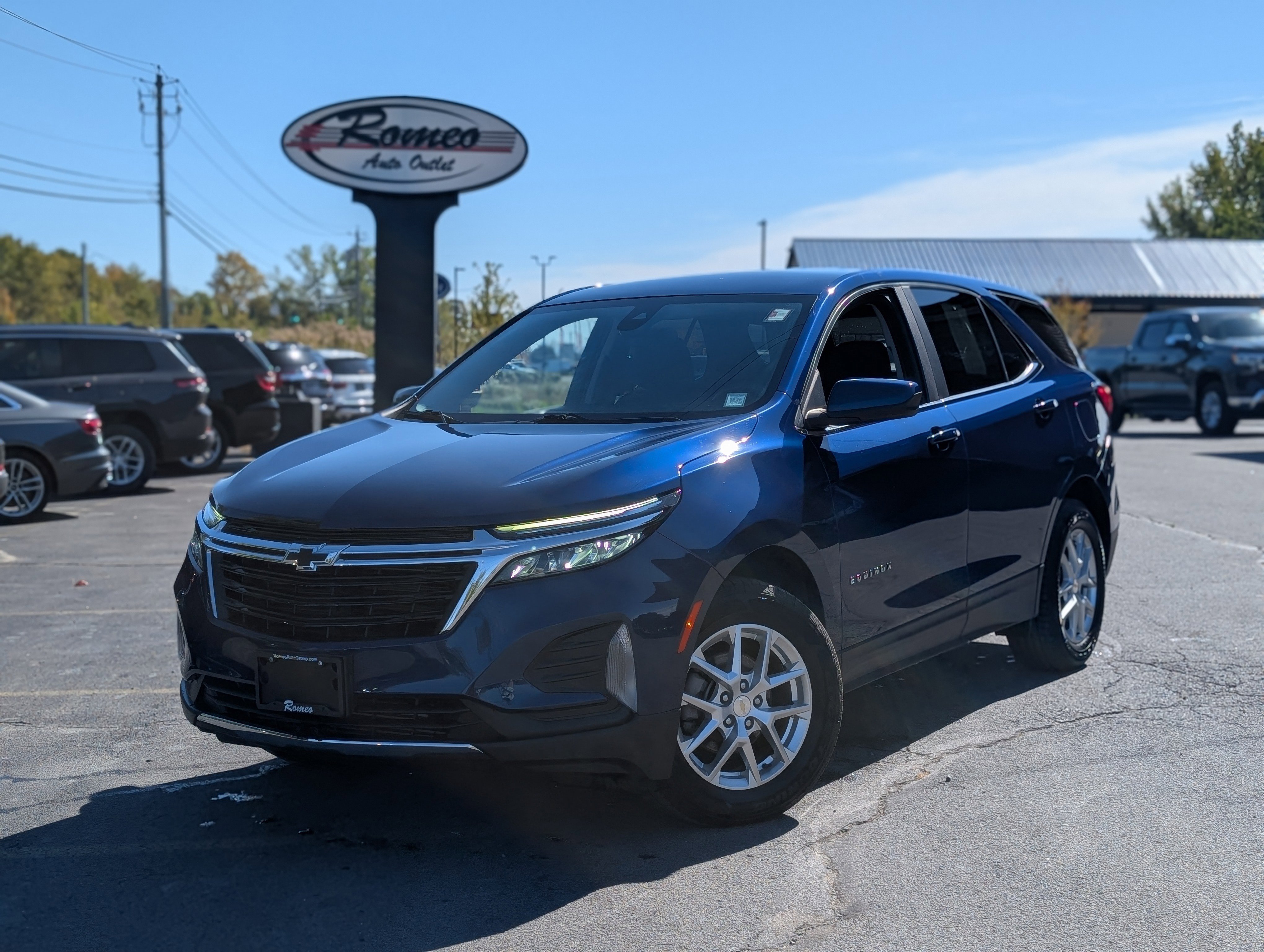 Used 2022 Chevrolet Equinox LT w/ LPO, Floor Liner Package