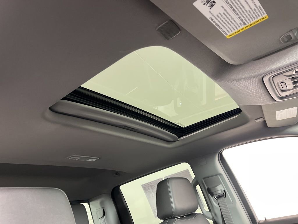 Used 2022 Chevrolet Silverado 1500 LTZ w/ LTZ Premium Texas Edition image 7