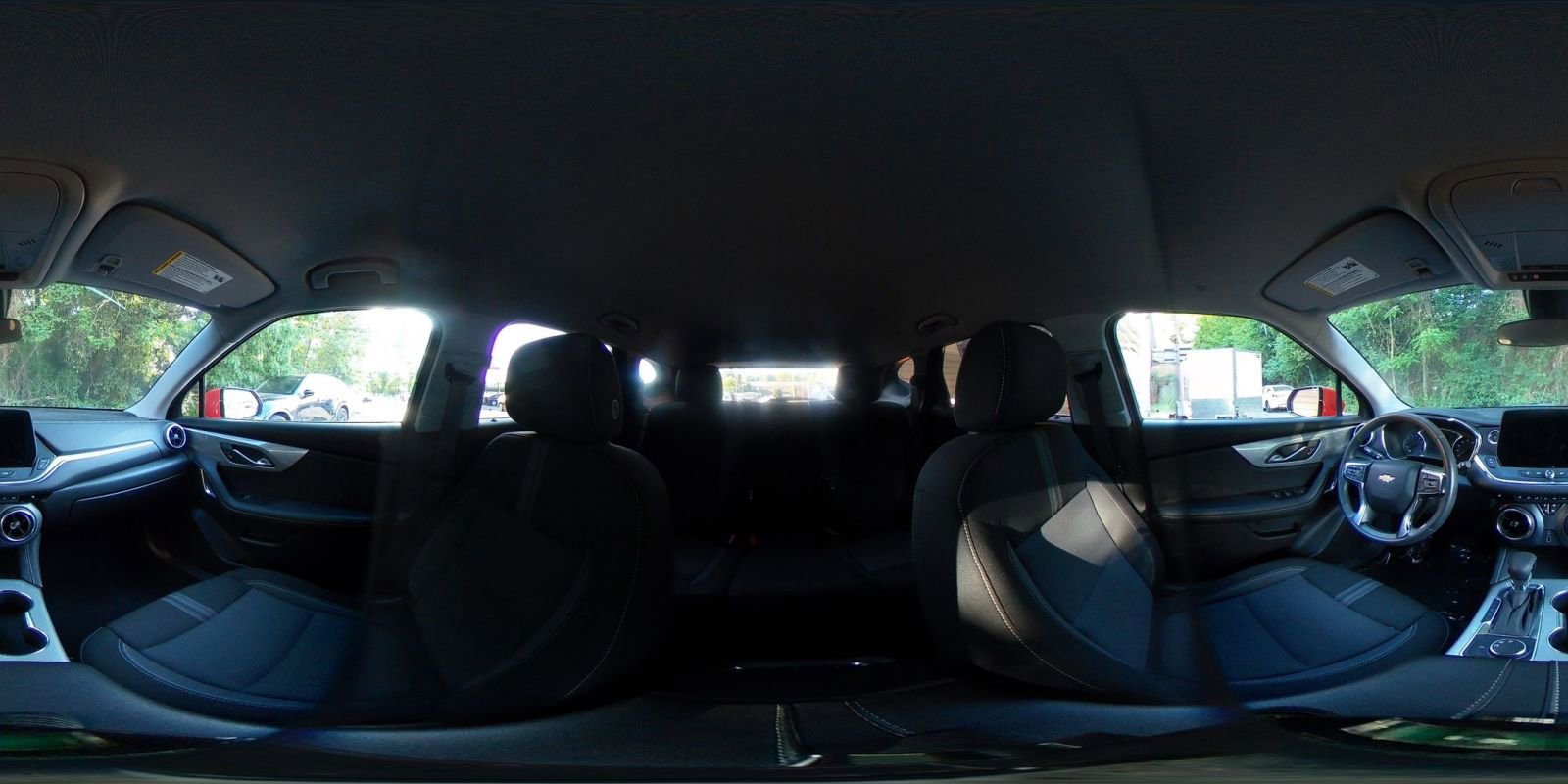 Used 2025 Chevrolet Blazer LT image 43