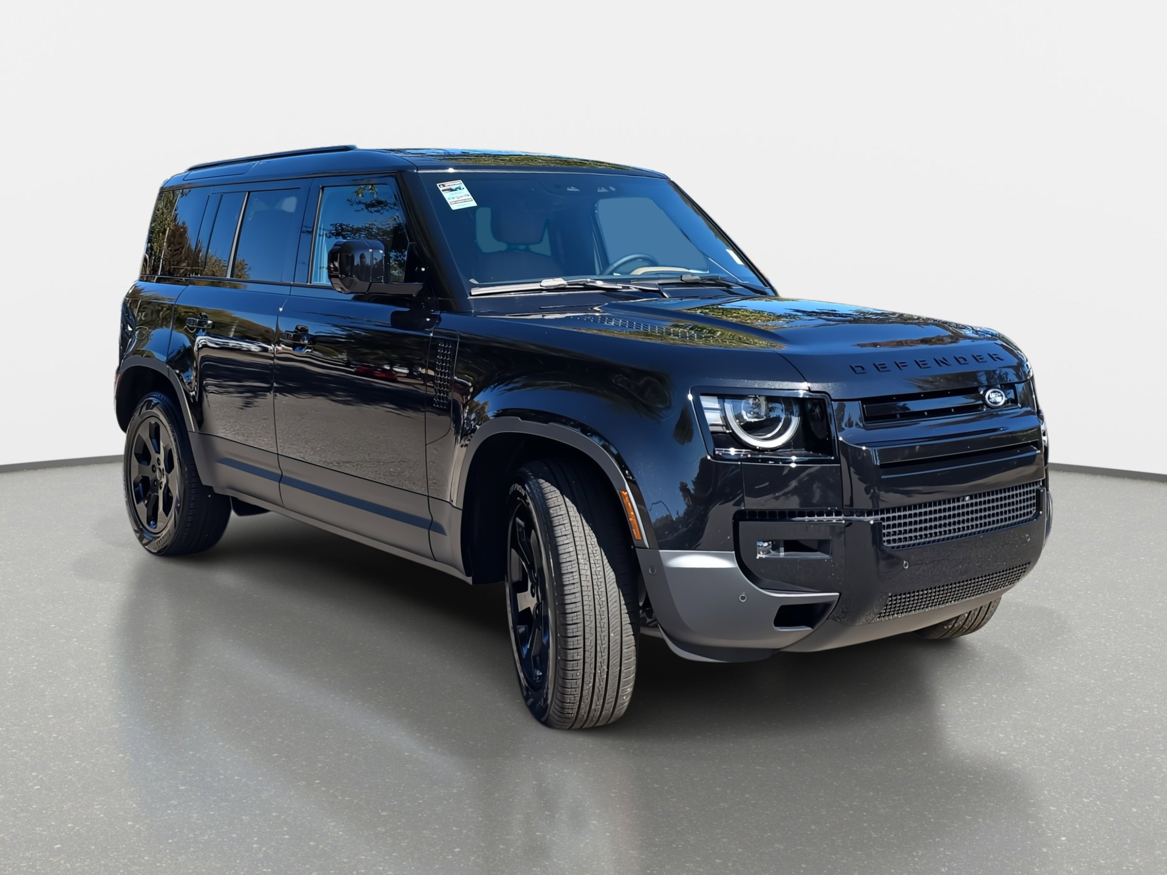 New 2026 Land Rover Defender 110 S image 3