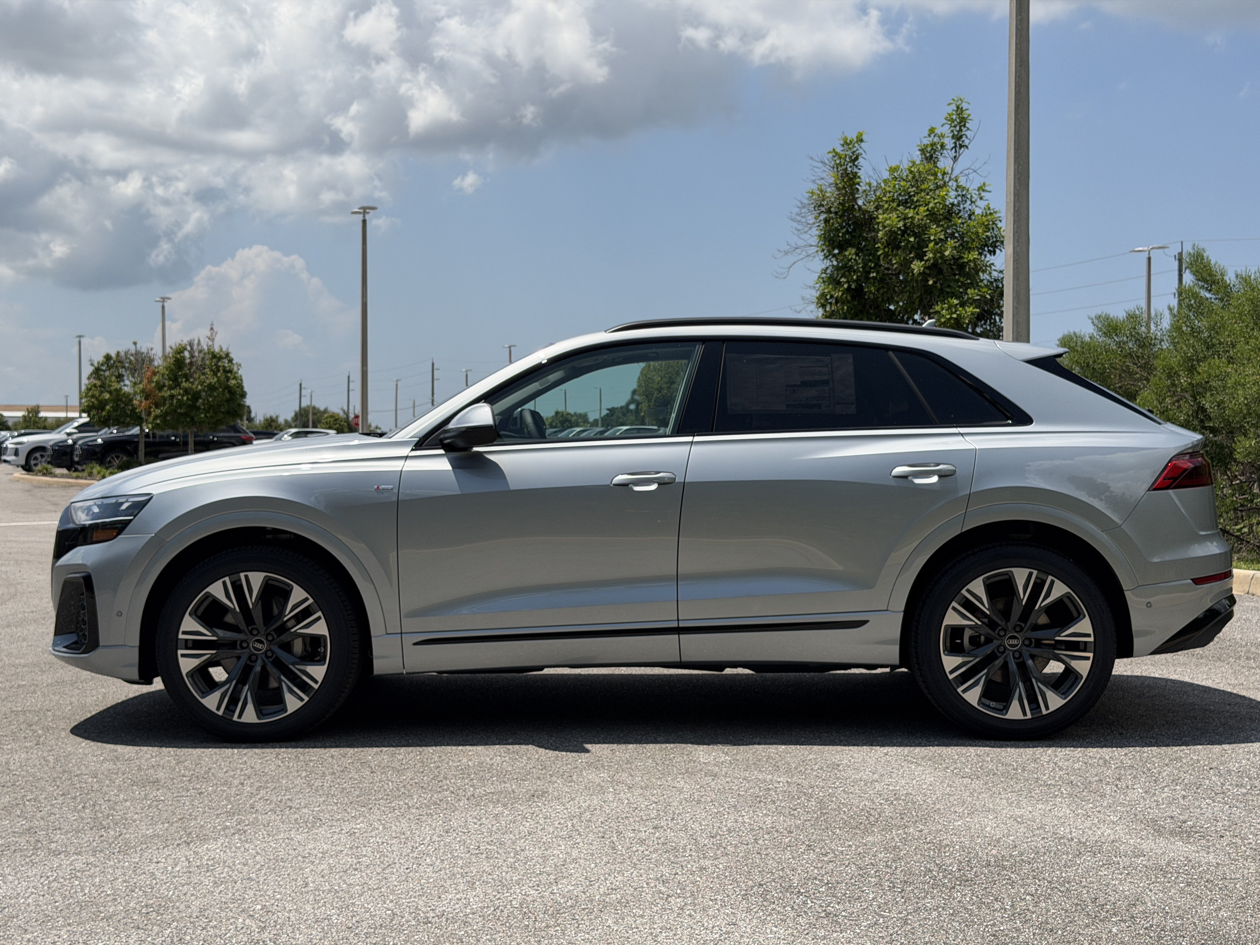 New 2026 Audi Q8 Premium Plus AWD/4WD image 6