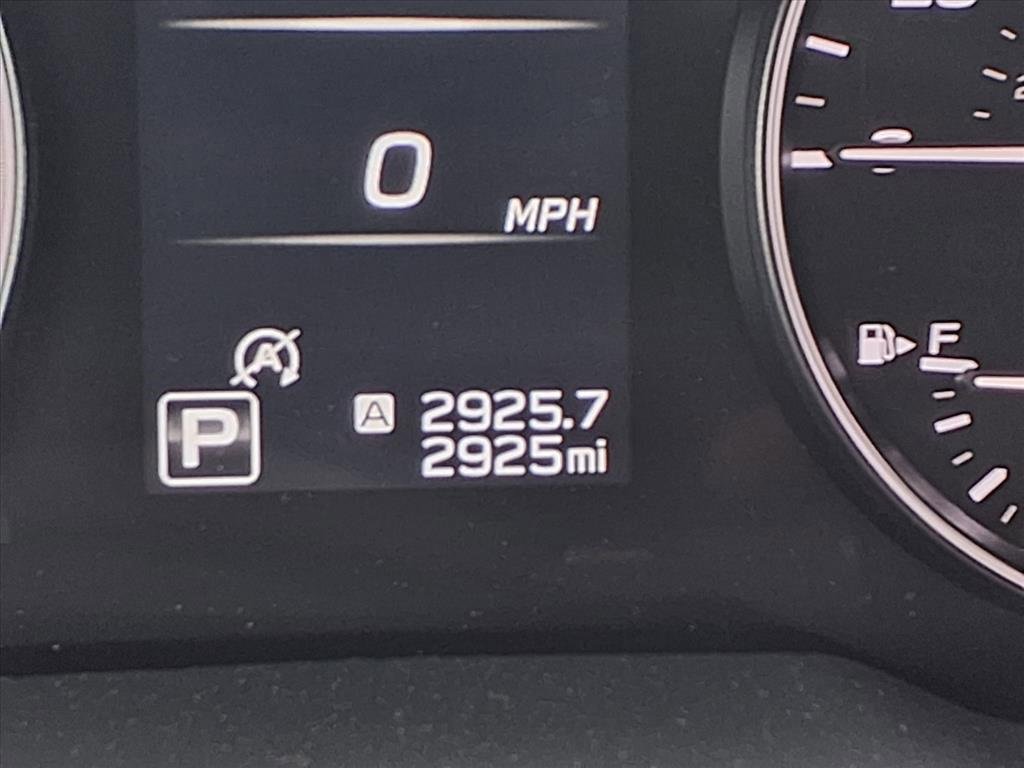 Certified 2025 Subaru Outback Premium w/ Popular Package #1A image 12