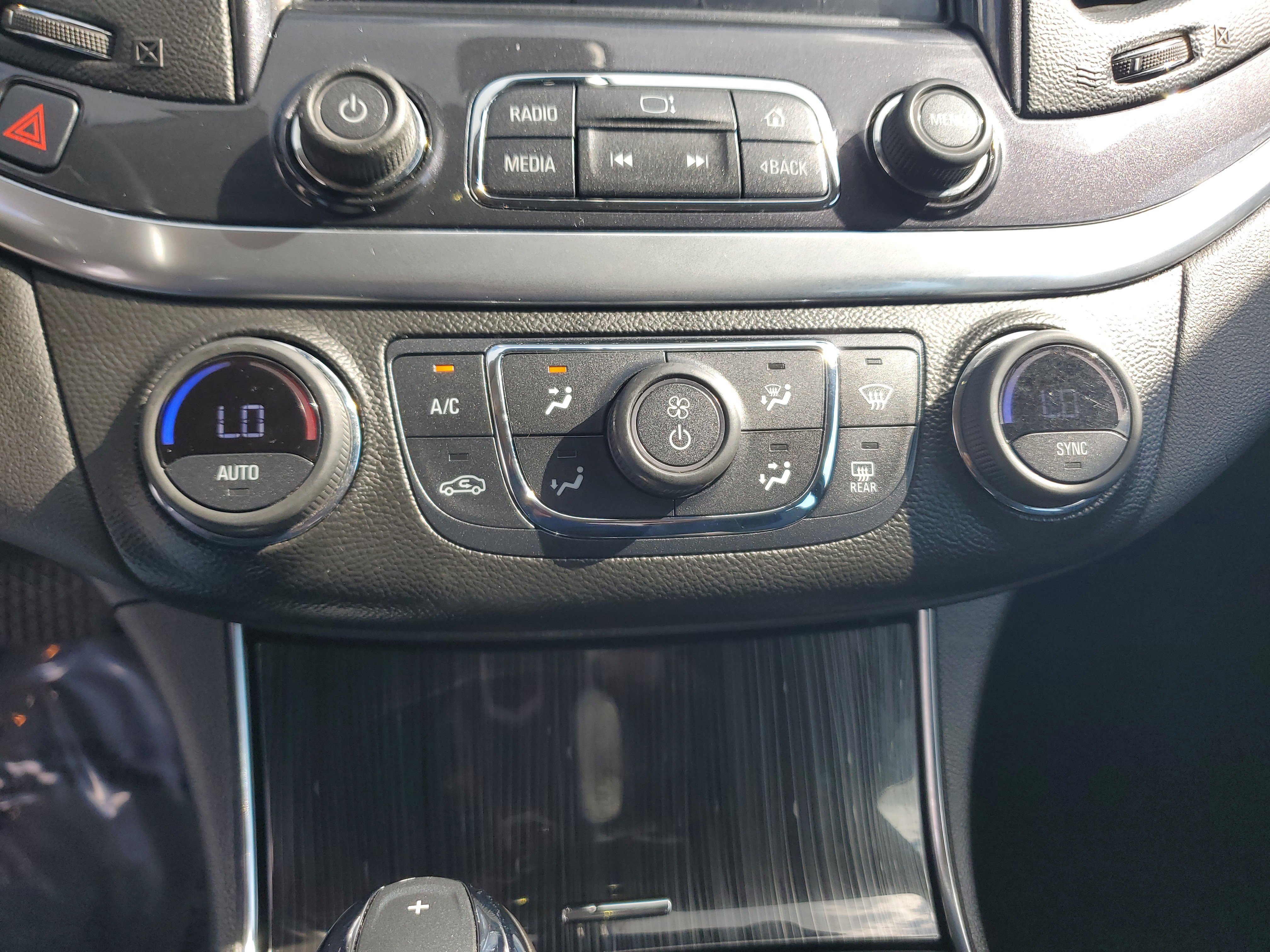 Used 2019 Chevrolet Impala LT image 22