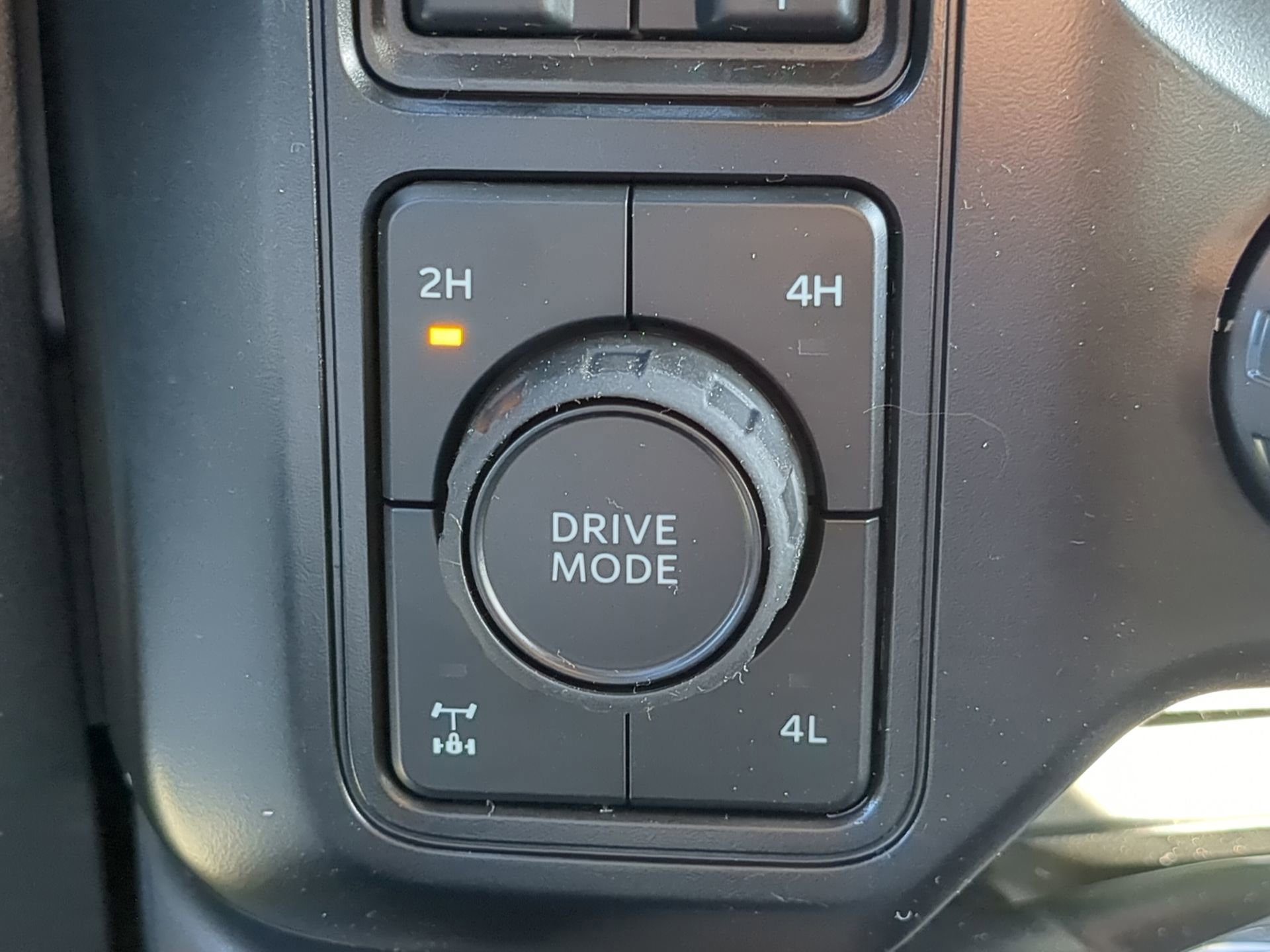 New 2026 Ford F250 Lariat w/ Black Appearance Package image 58