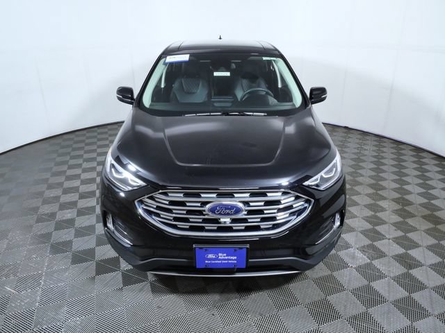 Certified 2023 Ford Edge Titanium w/ Equipment Group 301A AWD/4WD image 3