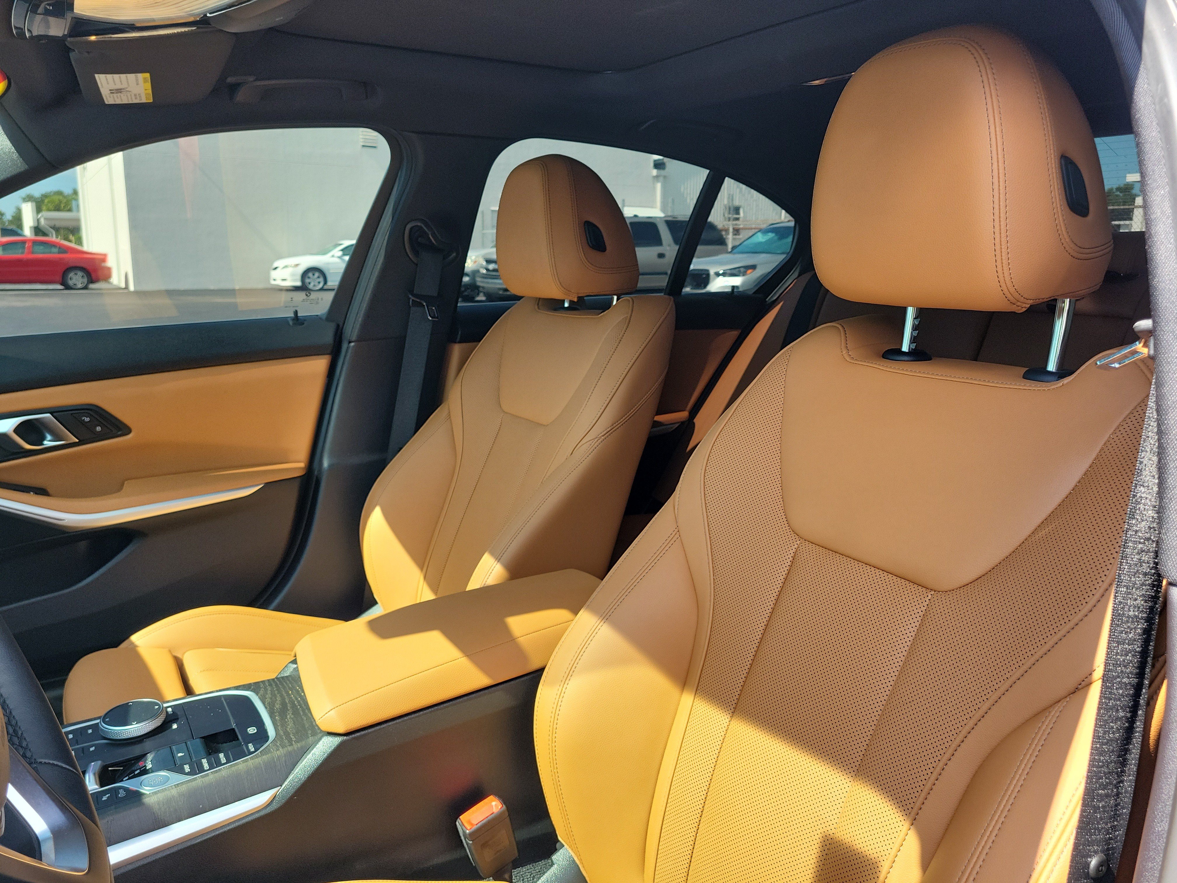 Used 2024 BMW 330i Sedan w/ Premium Package RWD image 20