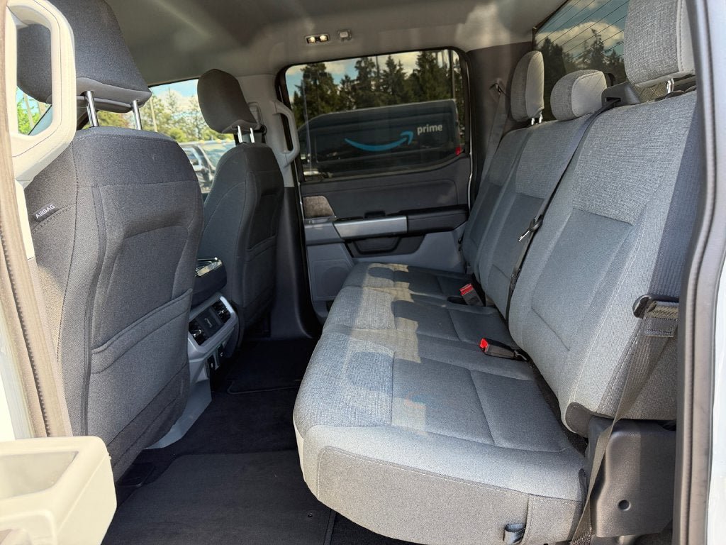 Used 2024 Ford F150 Lightning XLT AWD/4WD image 34