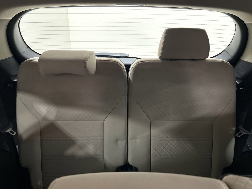 Used 2019 Kia Sorento FWD image 25