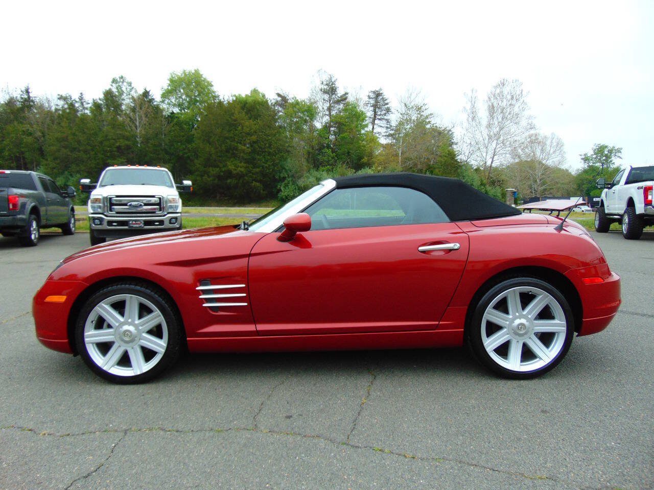 Used 2005 Chrysler Crossfire Limited RWD image 23