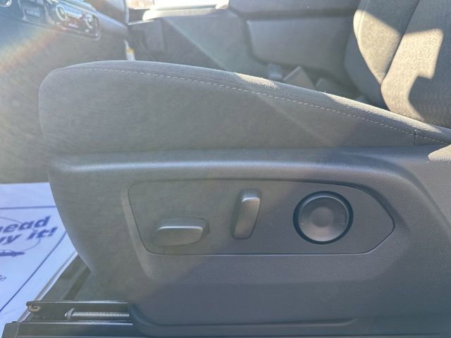 New 2026 GMC Sierra 1500 Elevation image 7