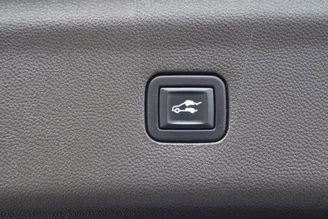 Used 2022 Buick Enclave Premium image 28