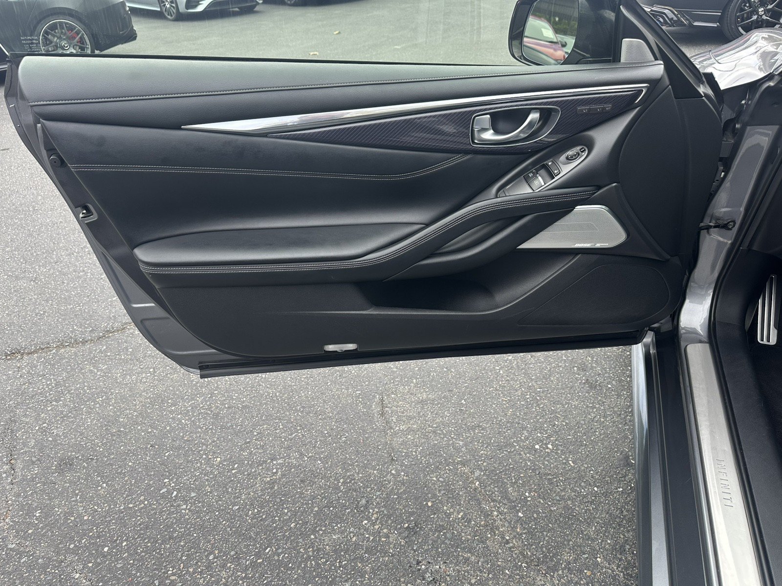 Used 2019 INFINITI Q60 Red Sport 400 w/ Cargo Package RWD image 24