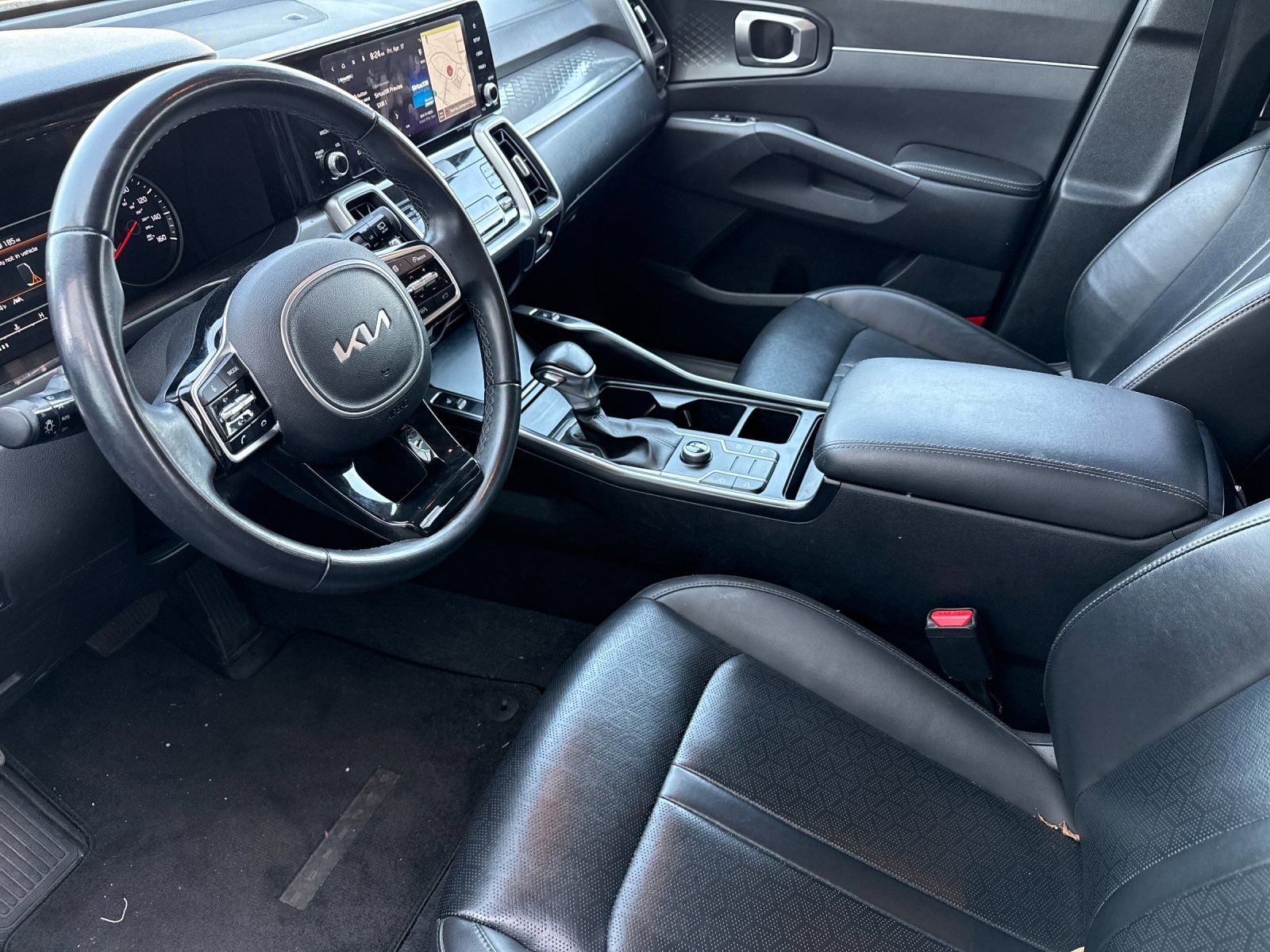 Certified 2023 Kia Sorento S FWD image 9