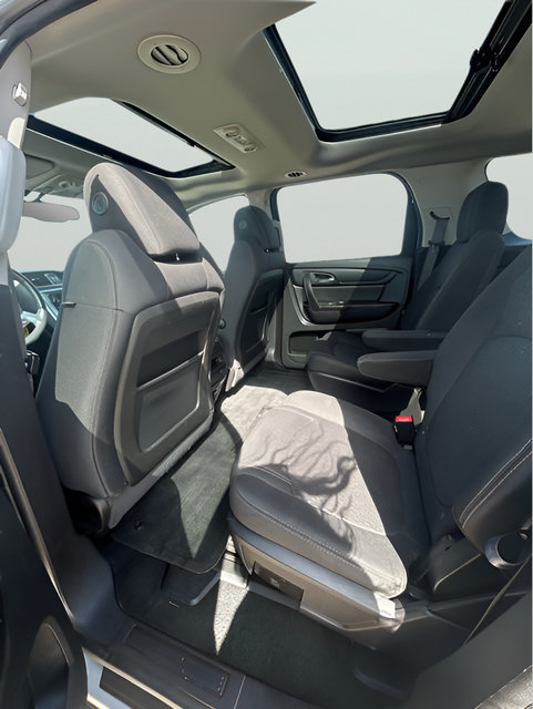 Used 2015 GMC Acadia SLE AWD/4WD image 11