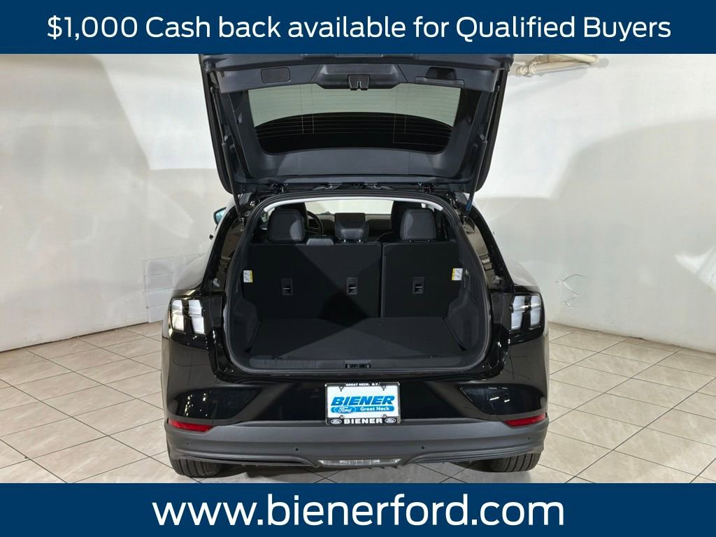 New 2026 Ford Mustang Mach-E Premium image 21