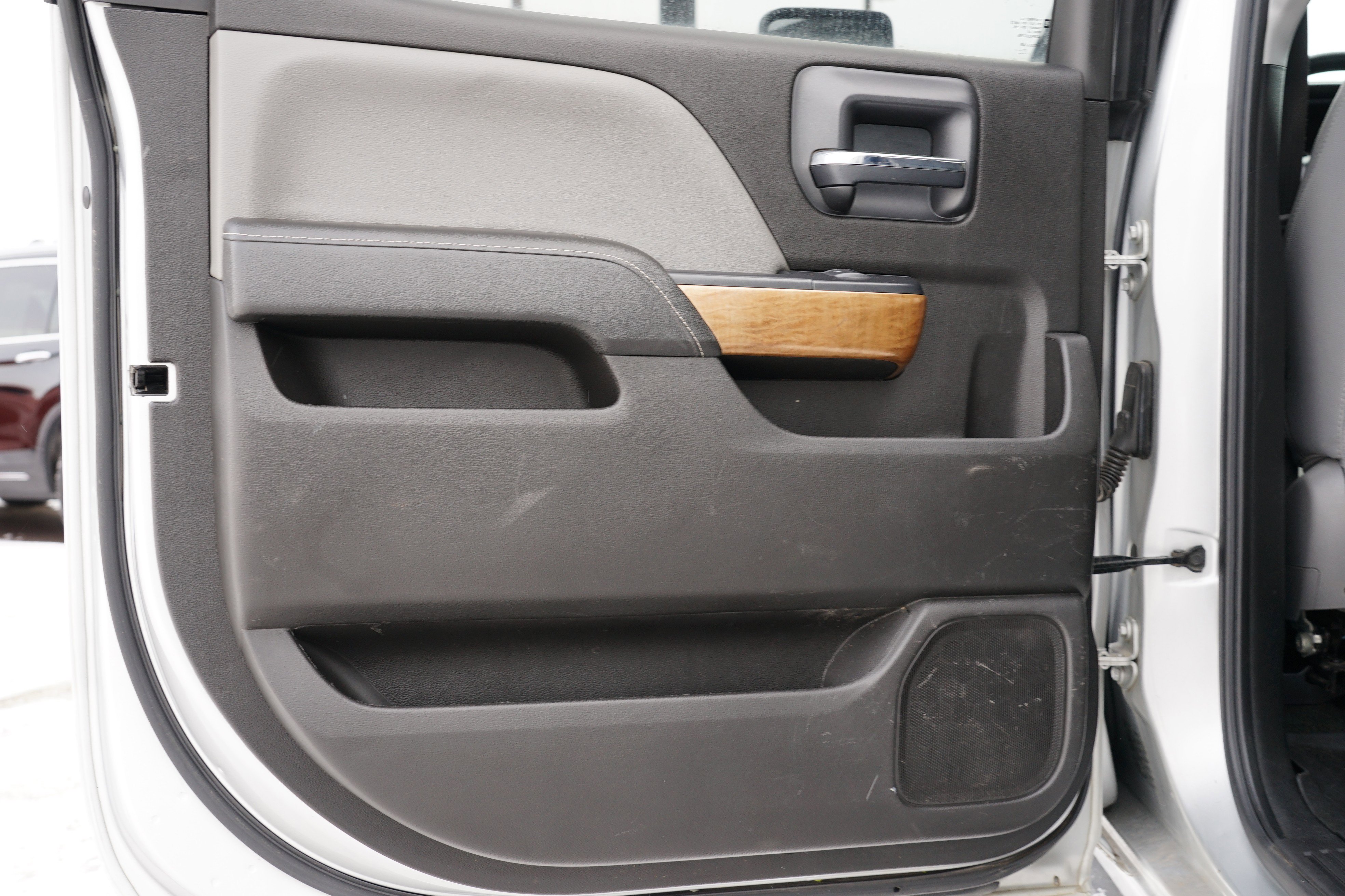 Used 2018 Chevrolet Silverado 3500 LTZ w/ Duramax Plus Package image 22