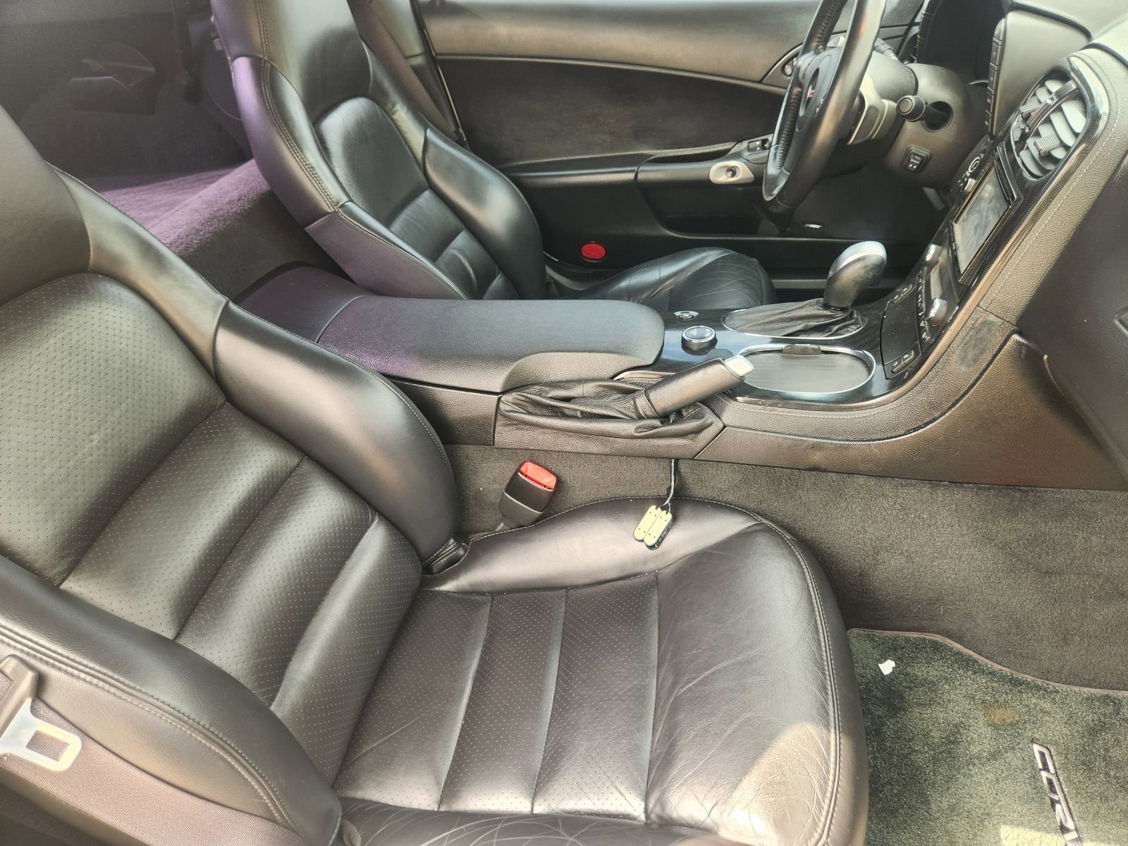 Used 2010 Chevrolet Corvette Base w/ Preferred Equipment Group image 14