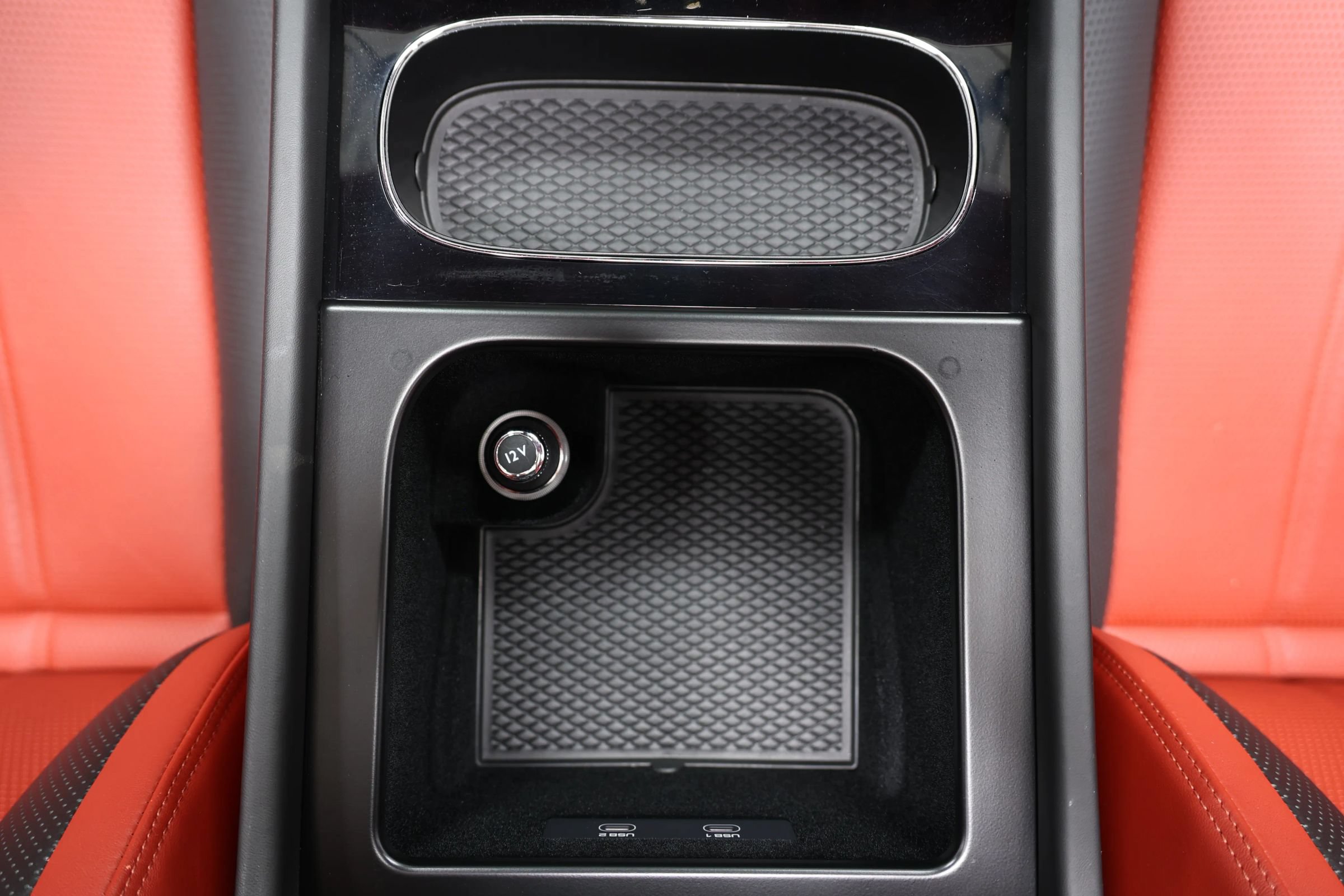 Used 2022 Bentley Bentayga AWD/4WD image 53