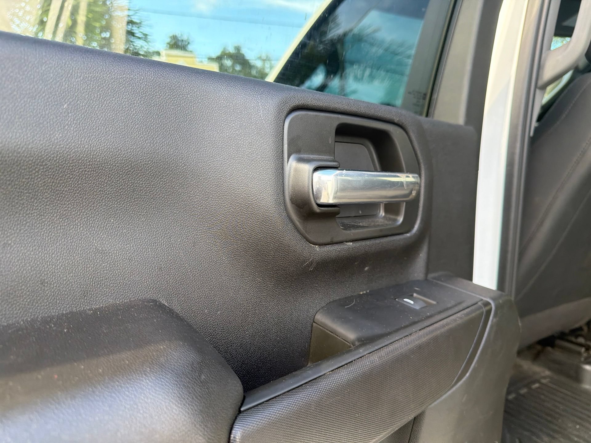 Used 2024 GMC Sierra 2500 Pro AWD/4WD image 16