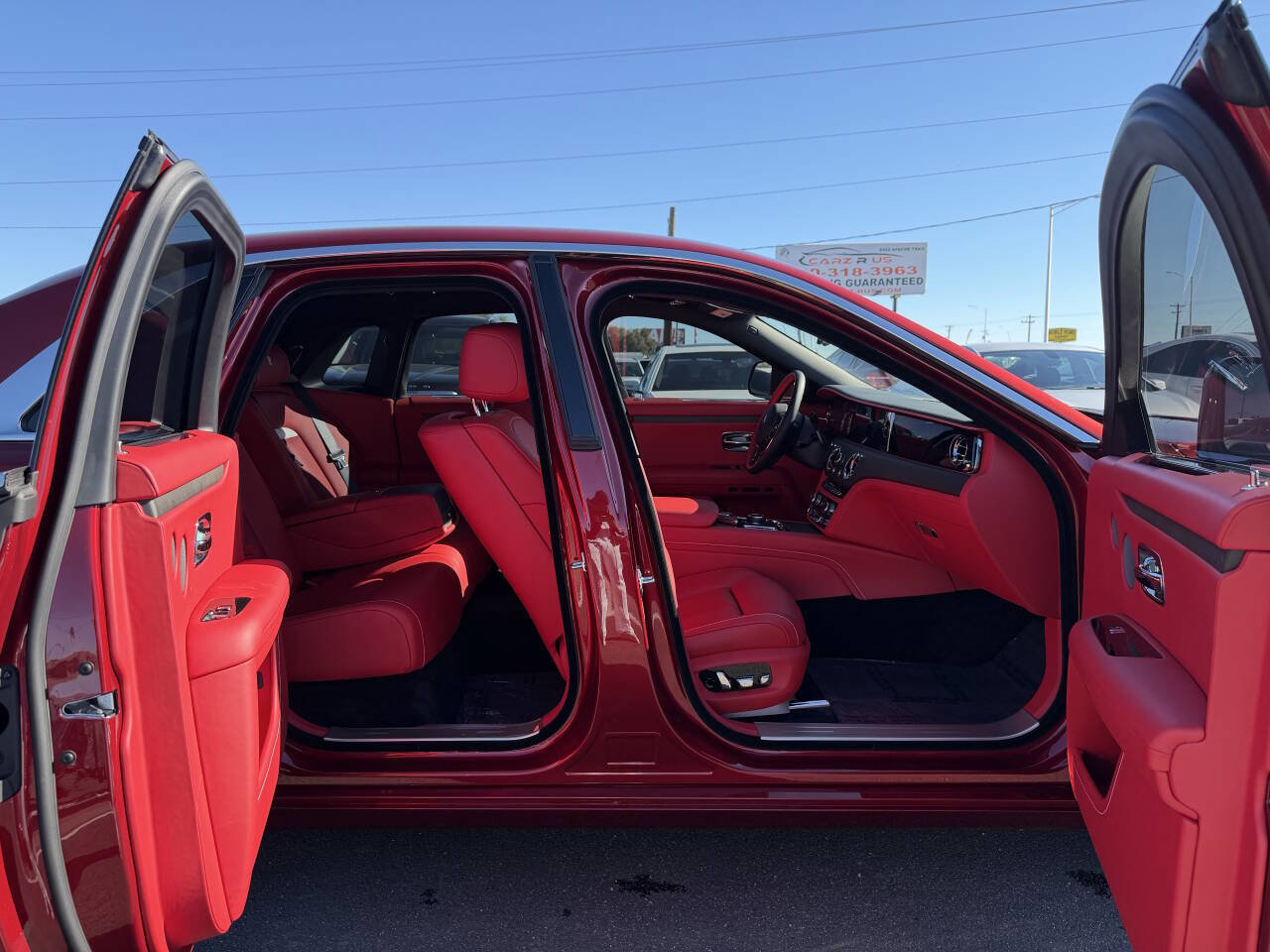 Used 2024 Rolls-Royce Ghost Base AWD 4dr Sedan image 38