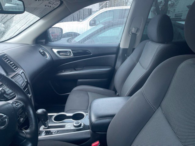 Used 2020 Nissan Pathfinder SV AWD/4WD image 5