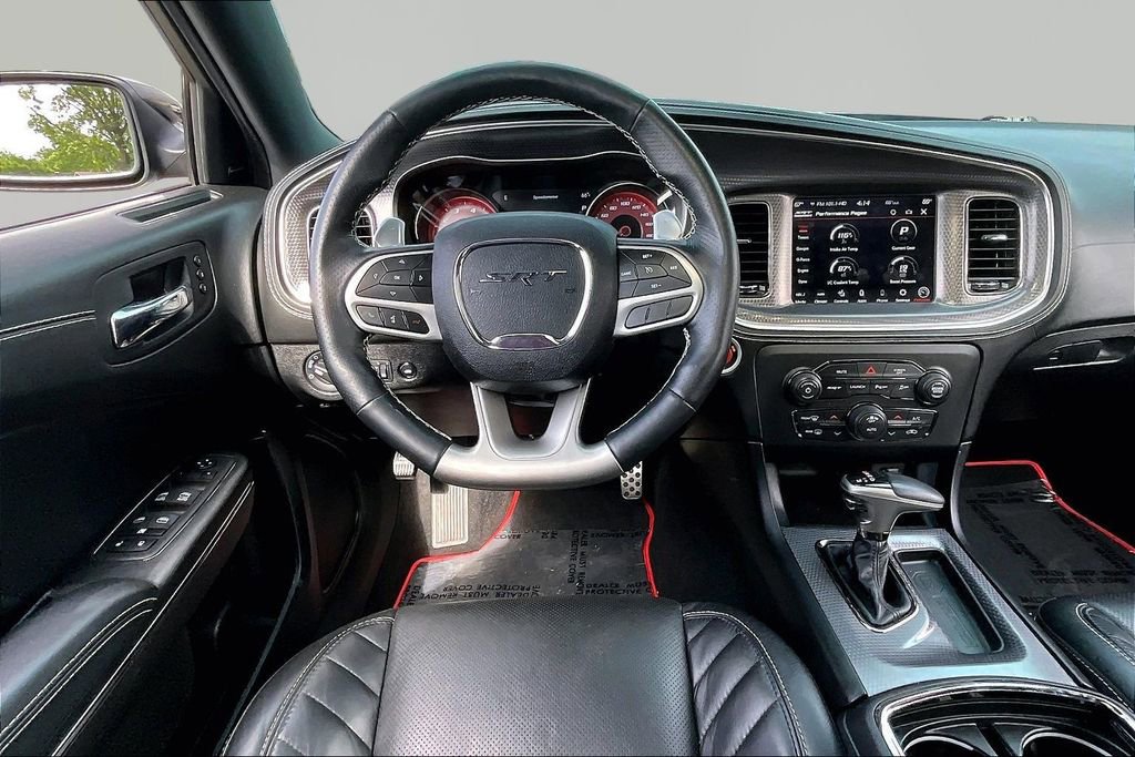 Used 2022 Dodge Charger SRT Hellcat w/ Harman/Kardon Audio Group RWD image 5