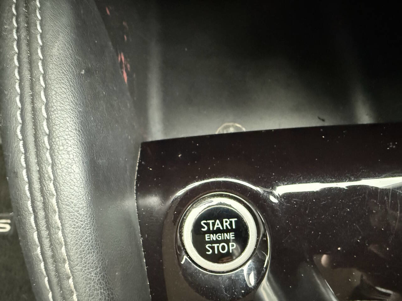 Used 2019 Nissan Kicks SR w/ Exterior Package image 18