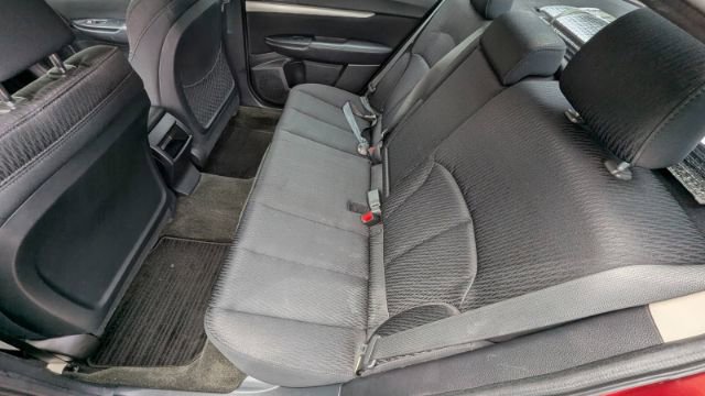 Used 2012 Subaru Legacy 2.5i w/ Alloy Wheel Pkg AWD/4WD image 19