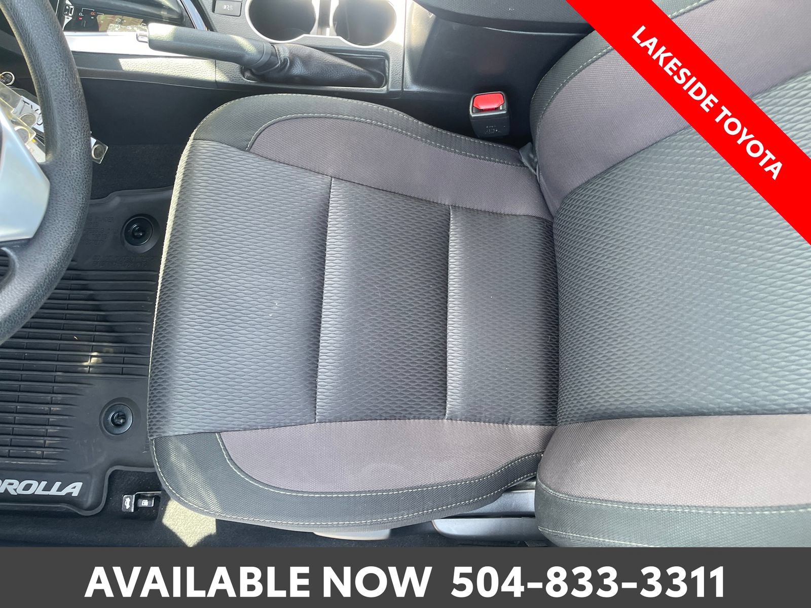 Certified 2018 Toyota Corolla LE FWD image 29