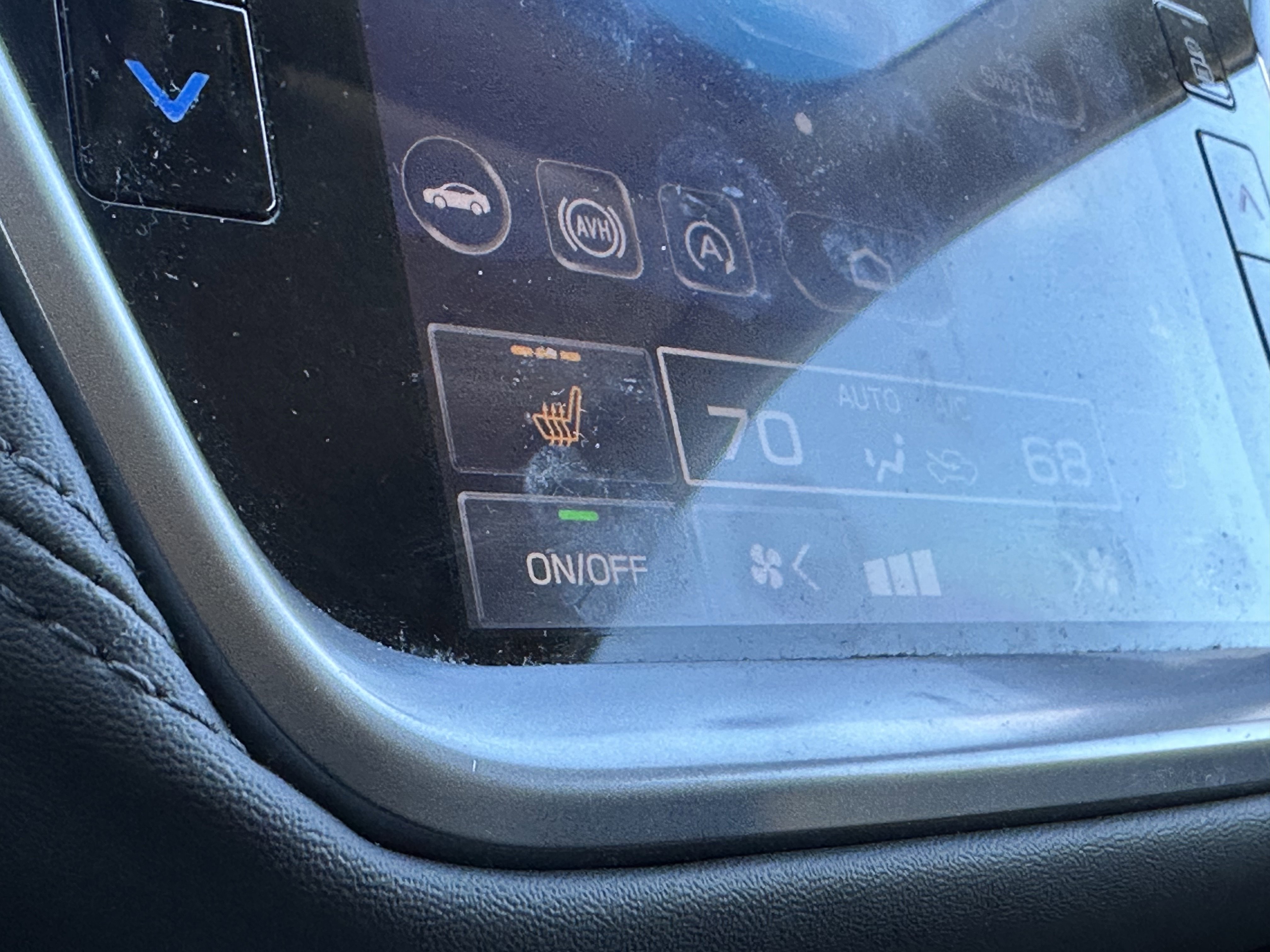 Used 2021 Subaru Outback Premium image 3