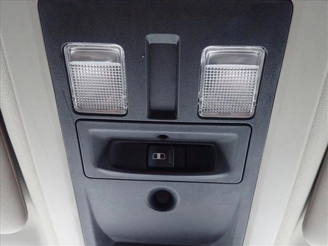 Used 2016 RAM 1500 Classic SLT image 19