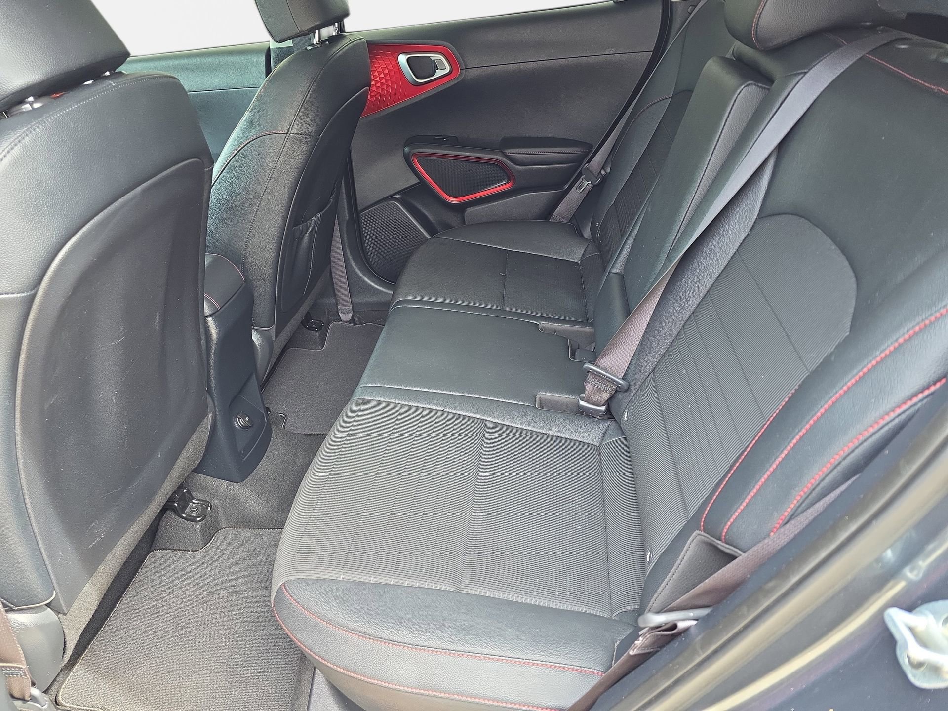 Used 2020 Kia Soul GT-Line Turbo FWD image 13