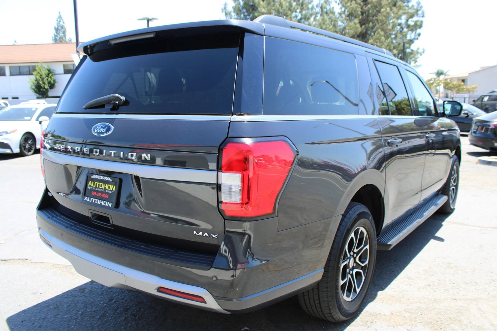 Used 2024 Ford Expedition Max XLT RWD image 37