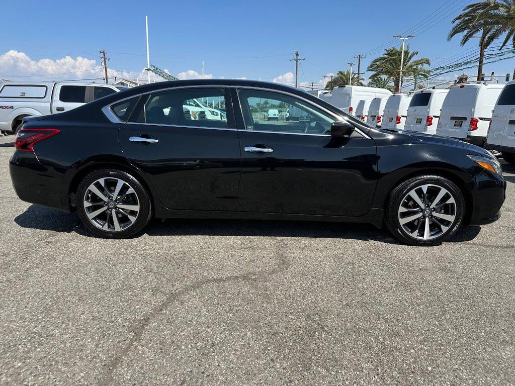 Used 2017 Nissan Altima 2.5 SR image 4