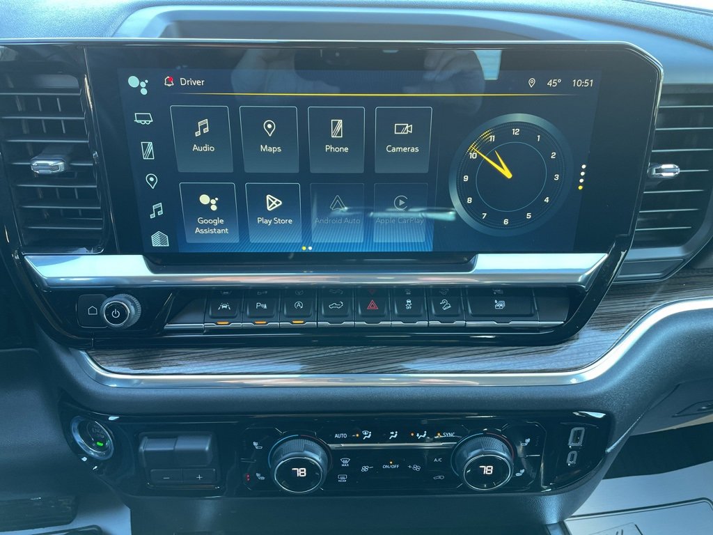 Used 2023 Chevrolet Silverado 1500 LT Trail Boss w/ Convenience Package II image 10