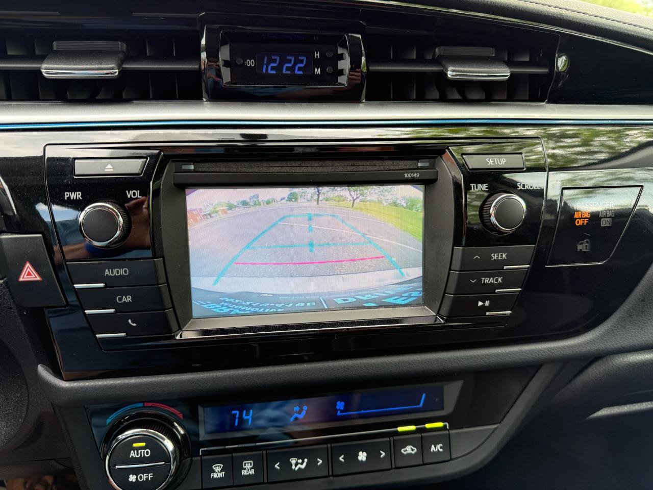 Used 2015 Toyota Corolla S image 5