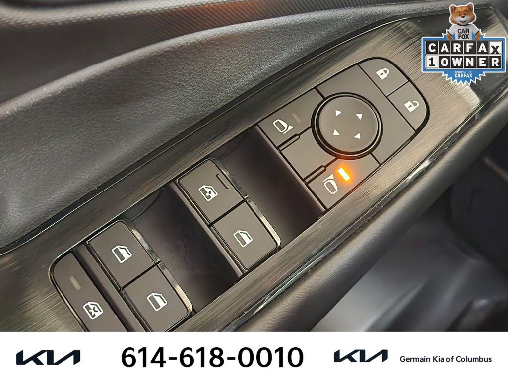 Used 2024 Nissan Rogue S image 26