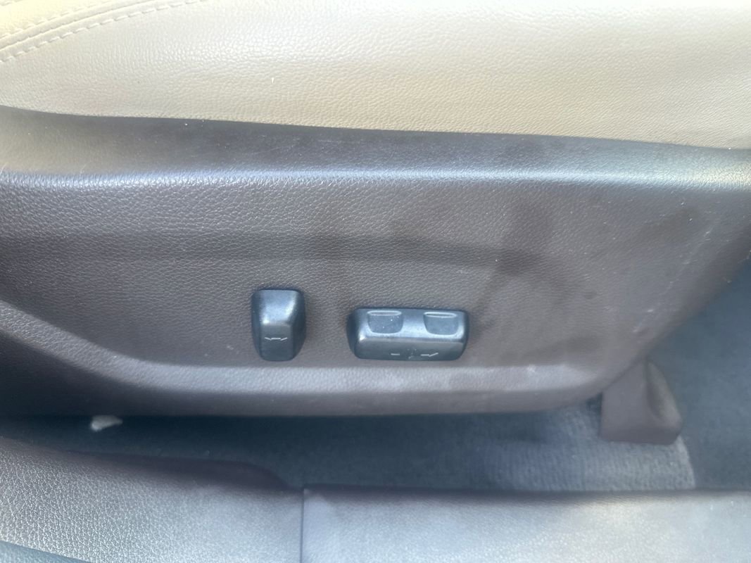 Used 2017 Hyundai Santa Fe Sport w/ 2.4L Tech Package 04 image 13