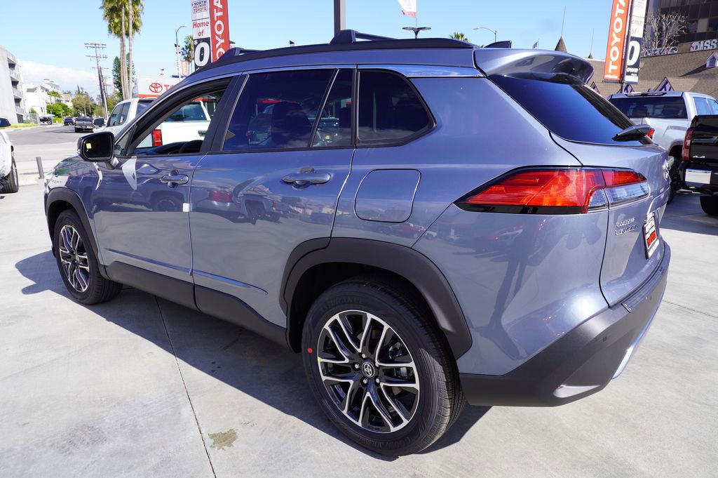 Certified 2026 Toyota Corolla Cross XLE image 5