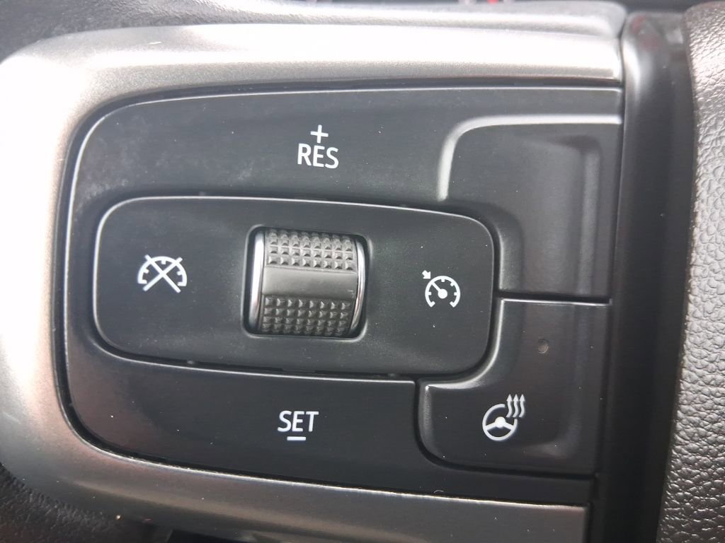 Used 2020 Chevrolet Silverado 1500 RST image 23