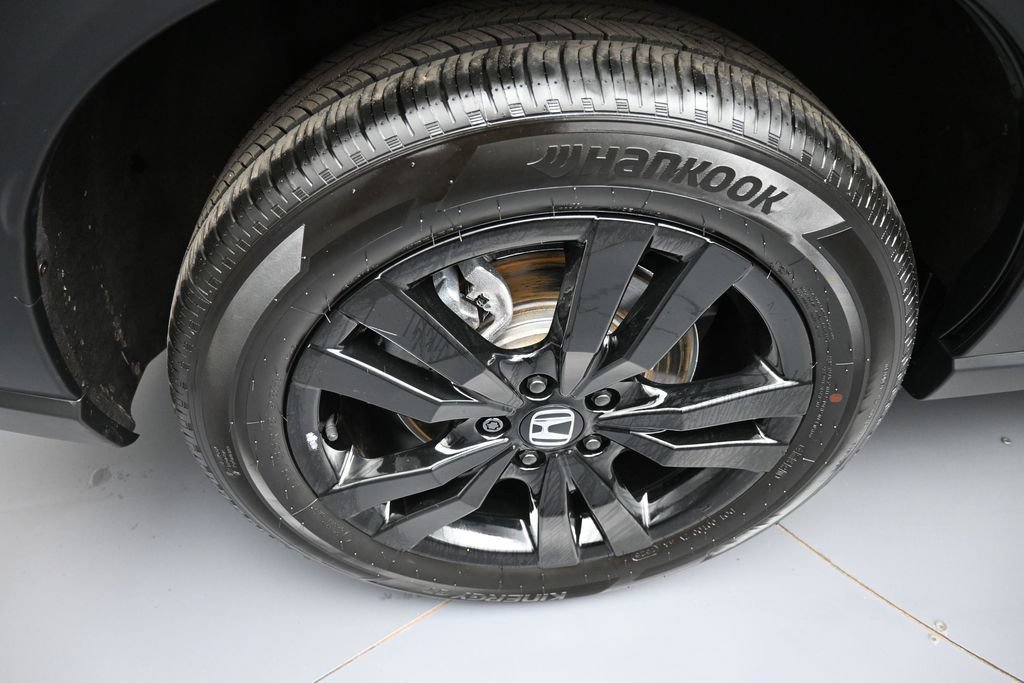 Certified 2026 Honda HR-V Sport image 12