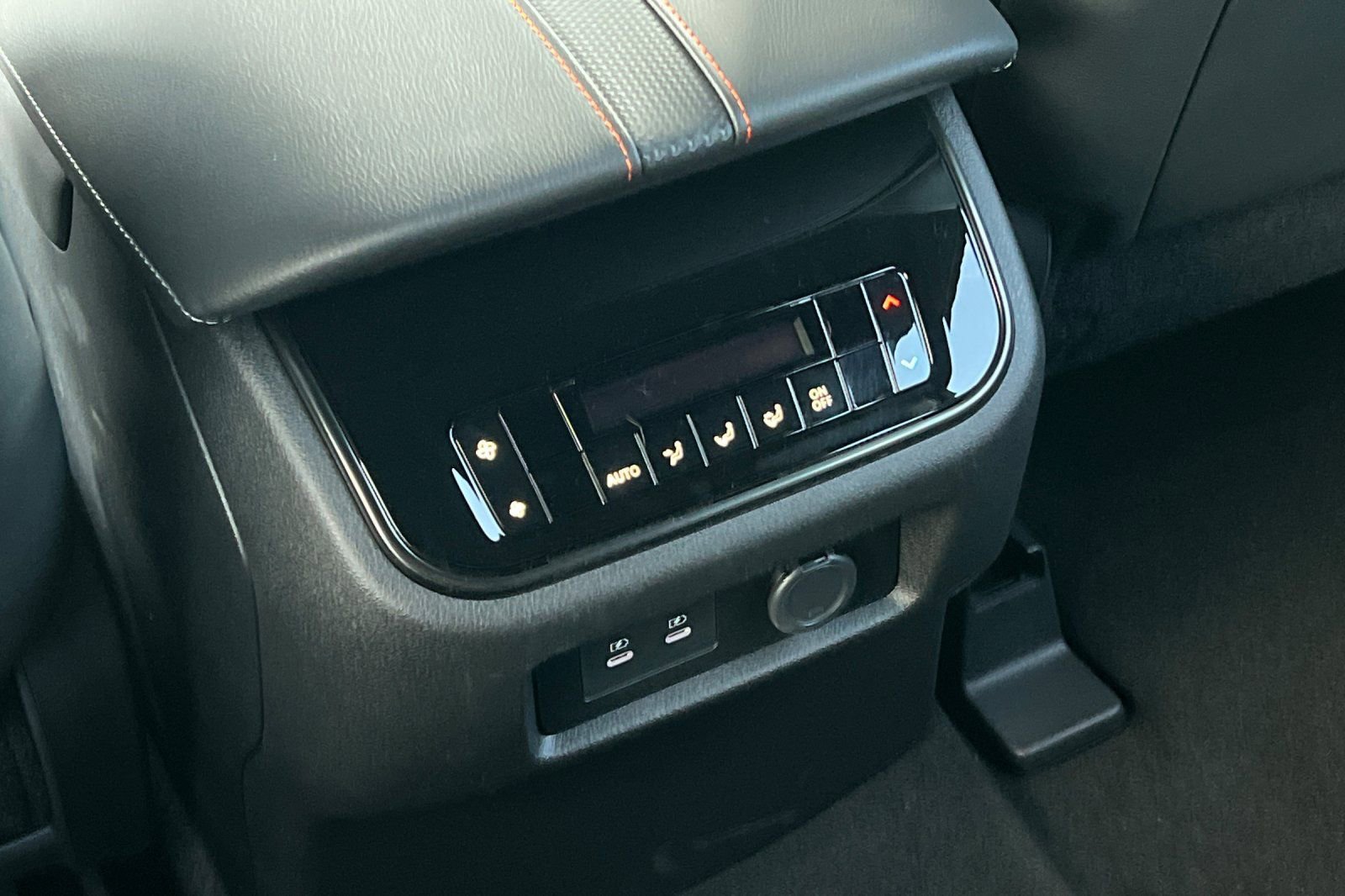 New 2026 Nissan Armada PRO-4X AWD/4WD image 15