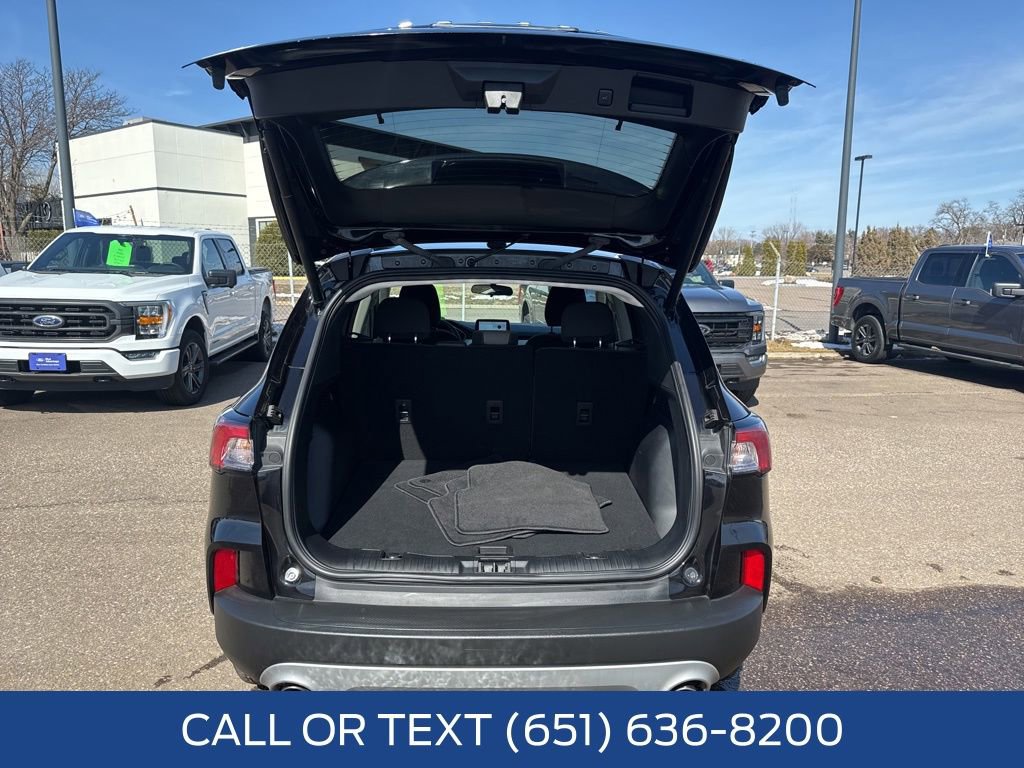 Used 2022 Ford Escape SE w/ Convenience Package image 40