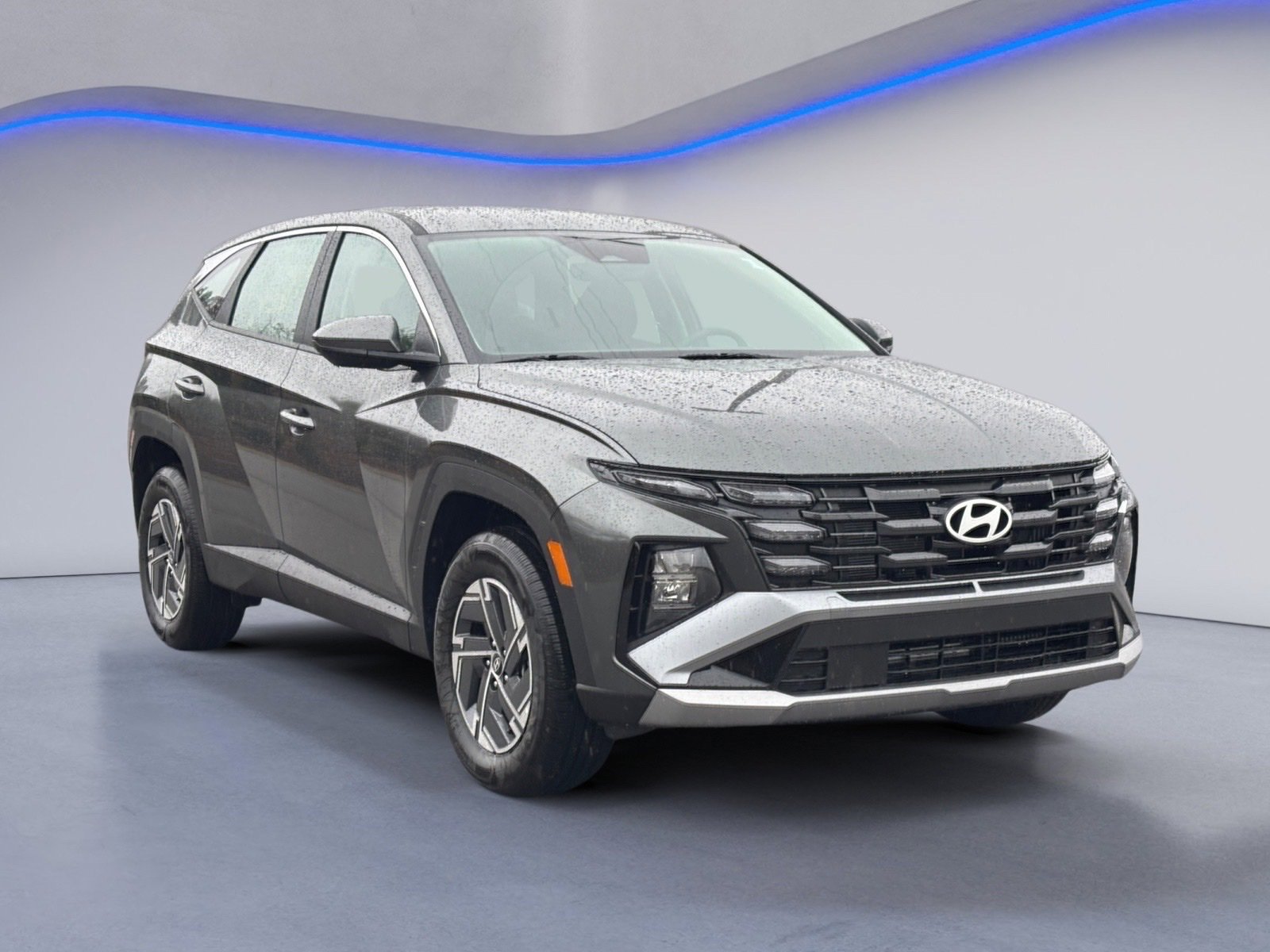 New 2026 Hyundai Tucson Blue SE image 4