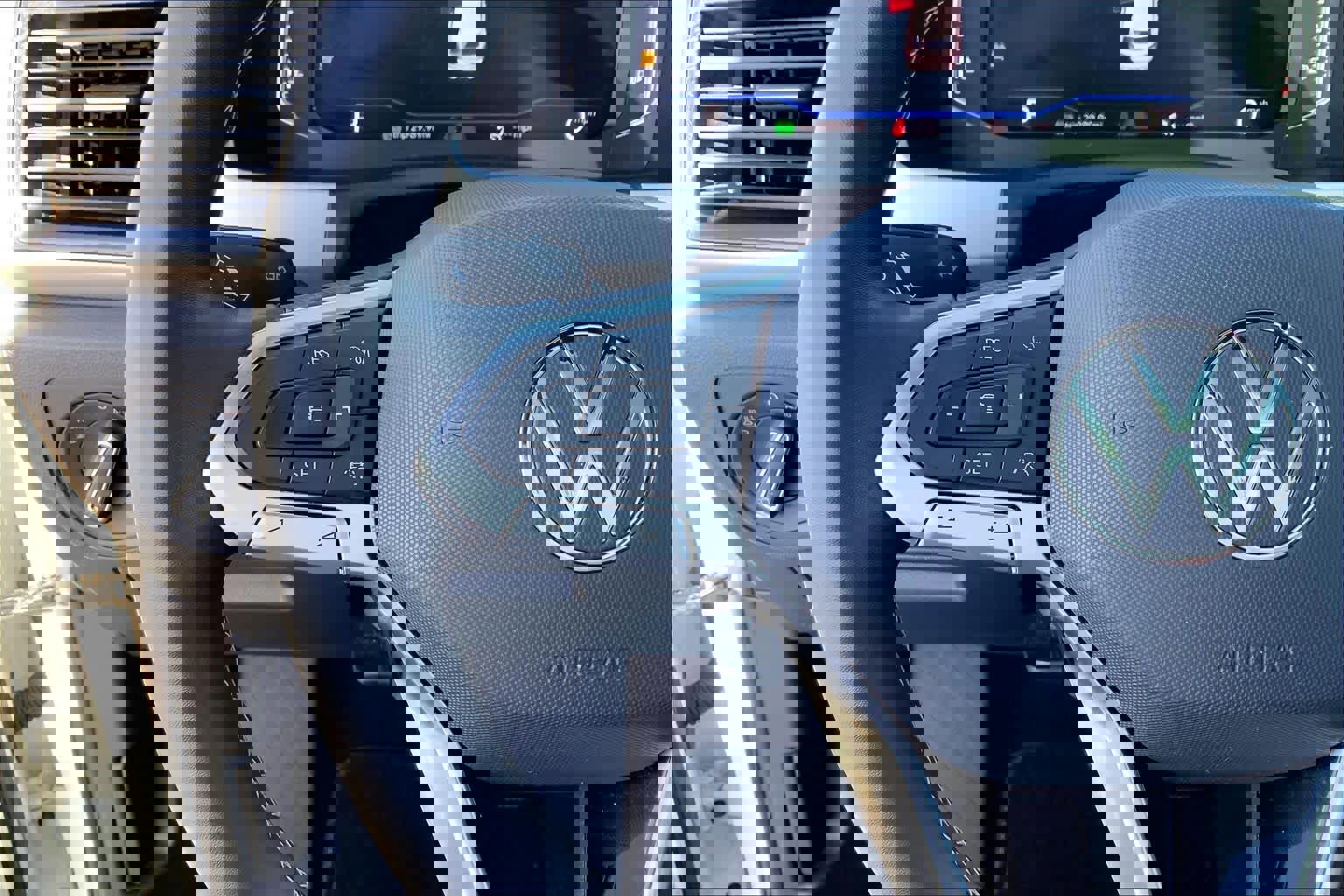 Used 2021 Volkswagen Atlas Cross Sport SEL image 24